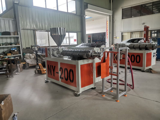 Fibra usada do animal de estimação das garrafas que faz a máquina na reciclagem da fibra de grampo do ANIMAL DE ESTIMAÇÃO \